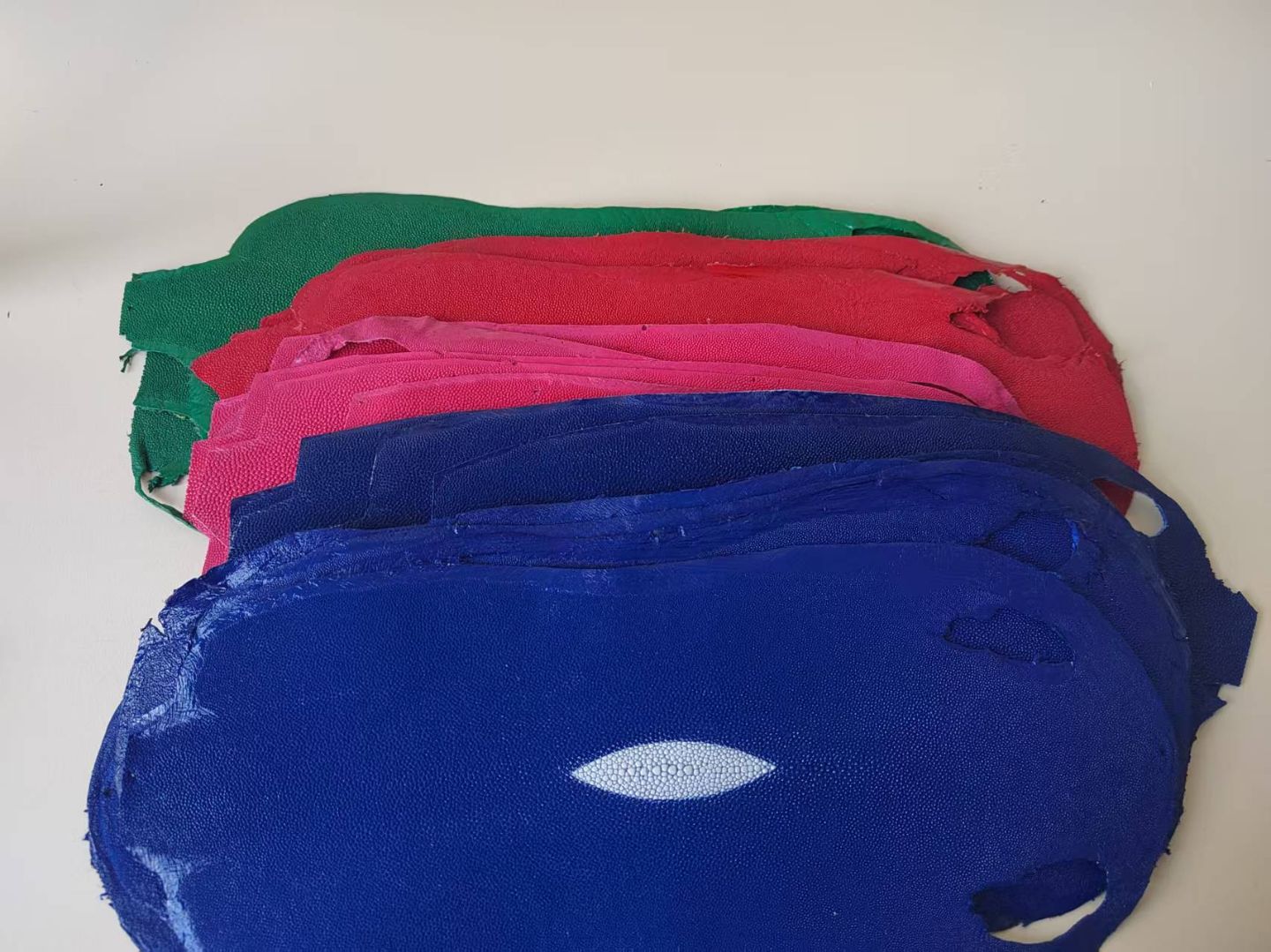 Colorful Natural Stingray Leat - Luxury Bags And Shoes のレビューと価格