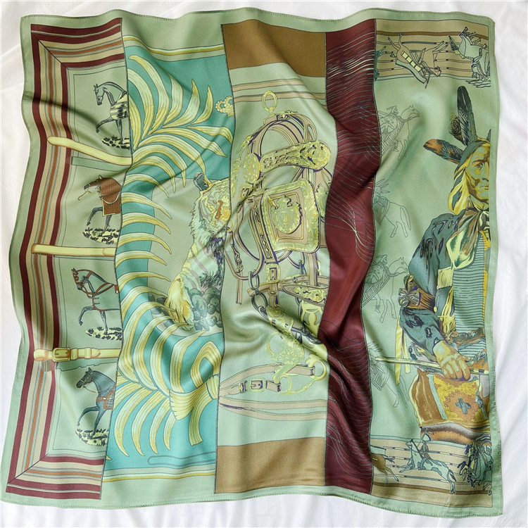 Small Mulberry Silk Scarf 65CM - Luxury Bags Green のレビューと価格