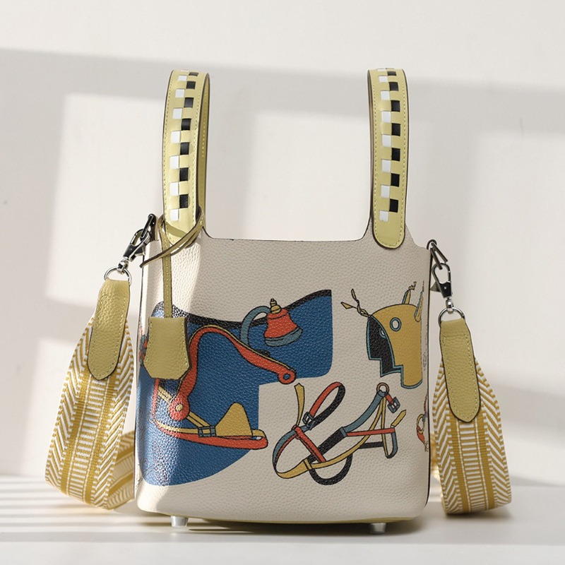 Designer Luxury Bucket Bag Wom - Luxury Bags Trend 2025 のレビューと価格
