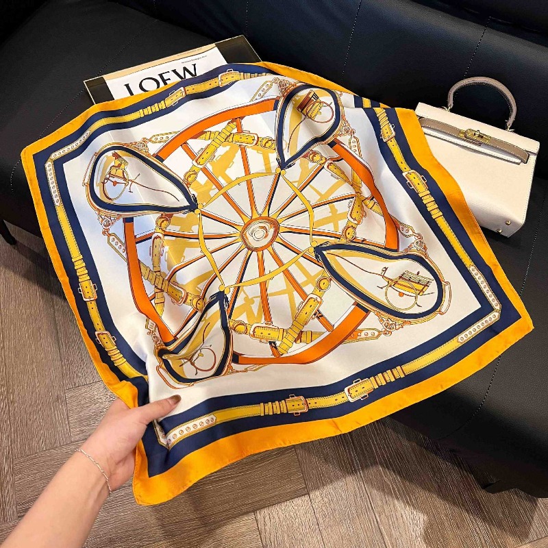 Luxury Design Skinny Silk Squa - Luxury Bags Expensive のレビューと価格