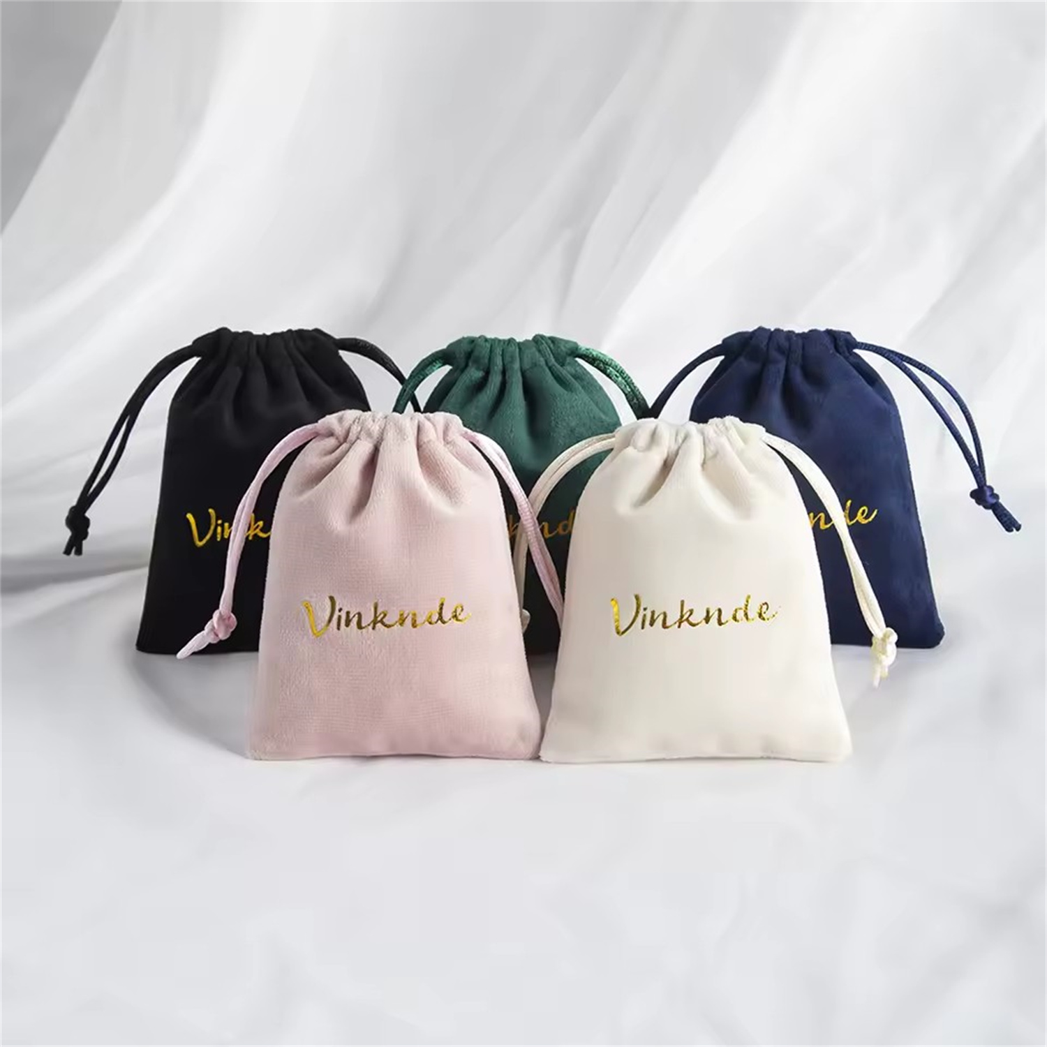 100pcs Green Velvet Packaging  - Luxury Bags Green のレビューと価格