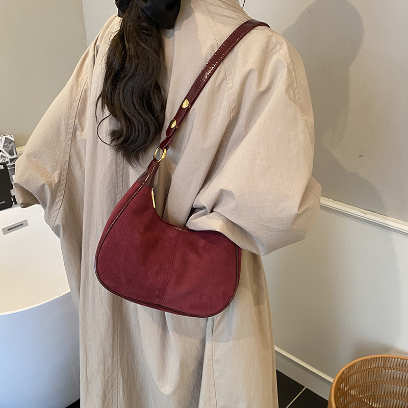 LEFTSIDE Women Small Suede Sho - Luxury Bags Trend 2025 のレビューと価格