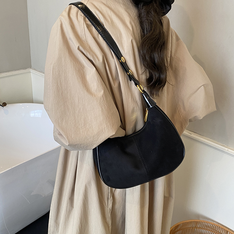 LEFTSIDE Women Small Suede Sho - Luxury Bags Trend 2025 のレビューと価格