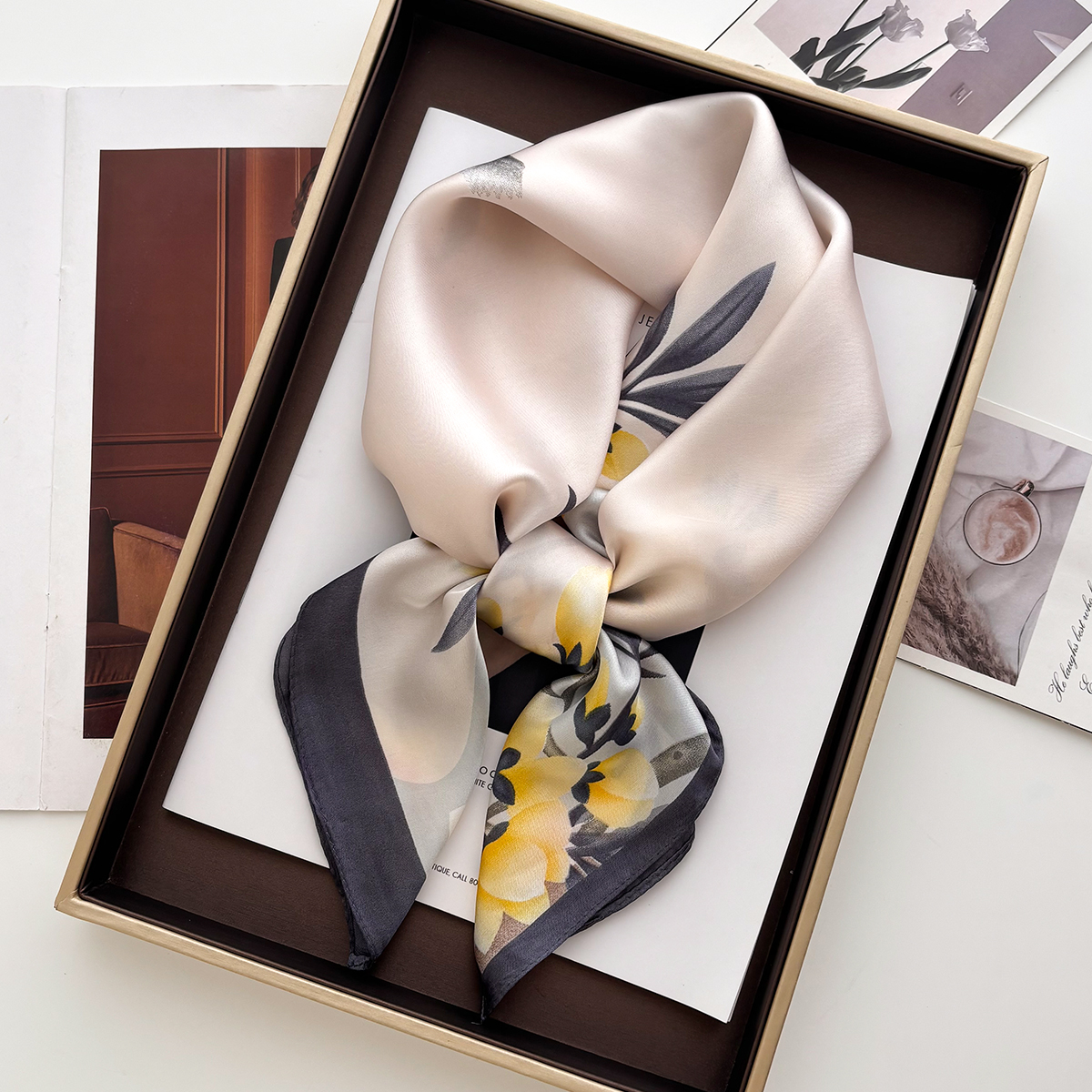 Luxury 70cm Square Scarf For W - Luxury Bags Casual のレビューと価格