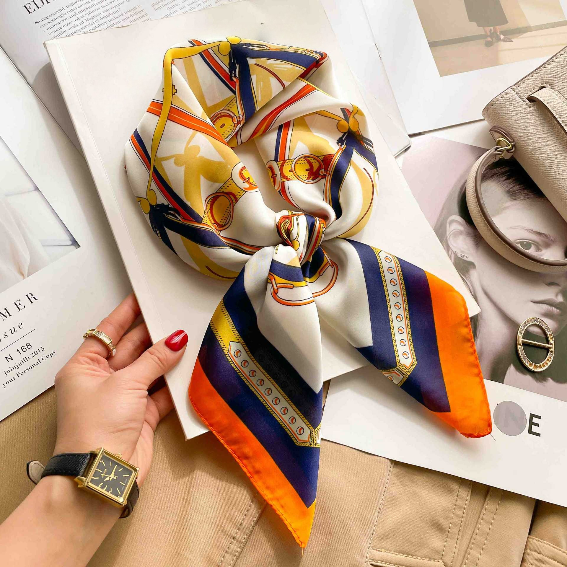 70cm Luxury Belt Print Silk Sq - Luxury Bags Expensive のレビューと価格