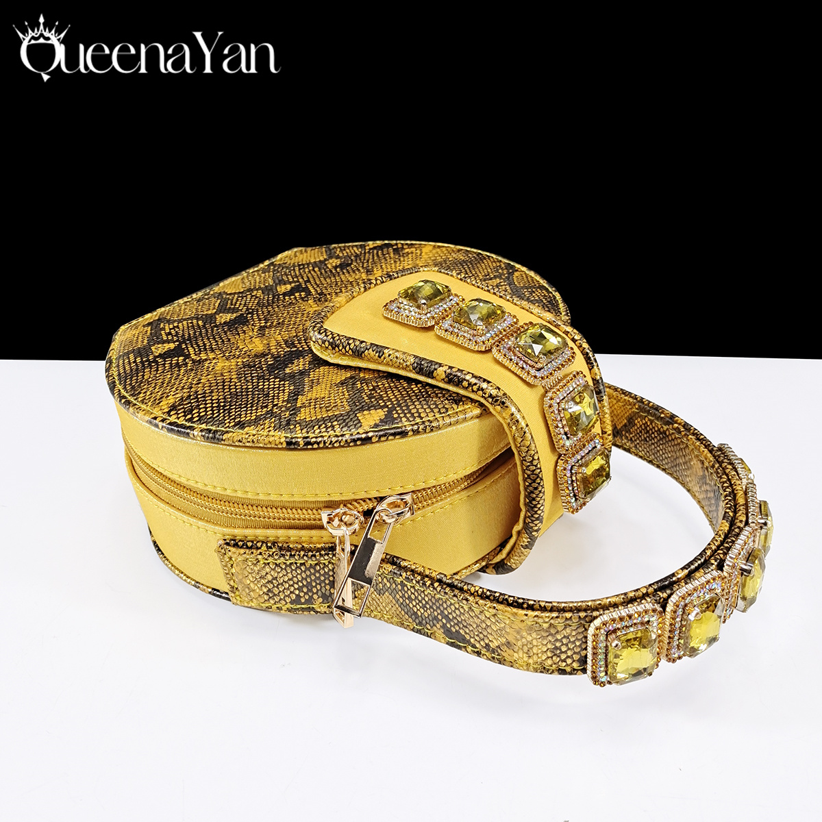 Queena Yan New Luxurious Itali - Luxury Bags And Shoes のレビューと価格