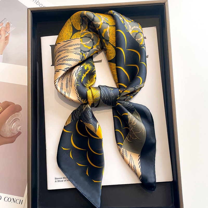 New Luxury Horse Pattern Silk  - Luxury Bags Casual のレビューと価格